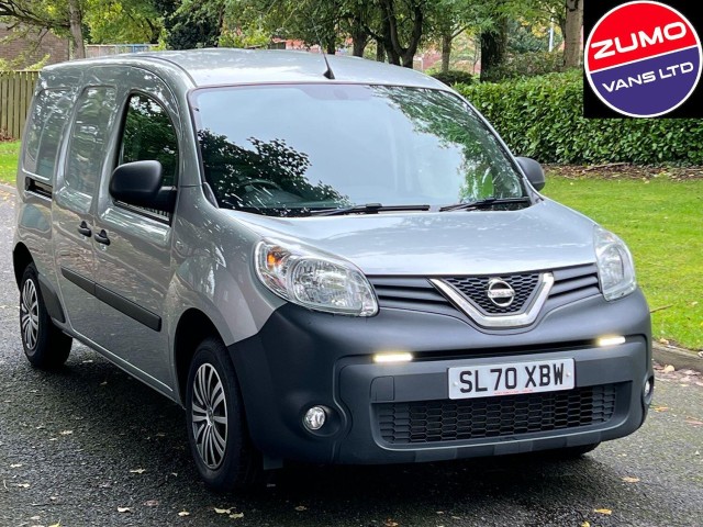 NISSAN NV250
