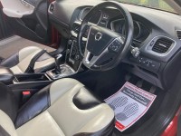 VOLVO V40 CROSS COUNTRY