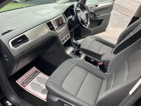 VOLKSWAGEN GOLF SV