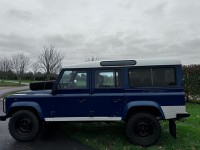 LAND ROVER DEFENDER 110