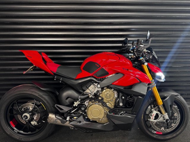 DUCATI STREETFIGHTER V4S