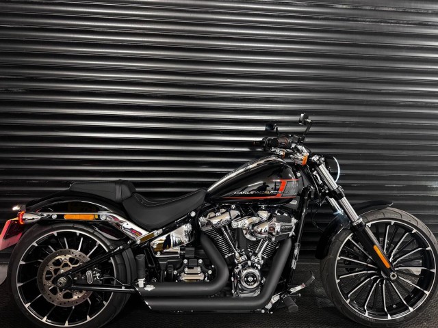 HARLEY-DAVIDSON Softail