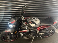 TRIUMPH STREET TRIPLE 765