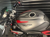 TRIUMPH STREET TRIPLE 765