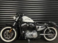 HARLEY-DAVIDSON Sportster