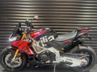 APRILIA Tuono 1100 V4