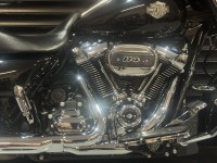 HARLEY-DAVIDSON Touring