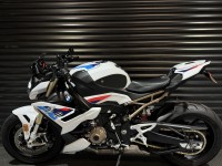 BMW S1000R