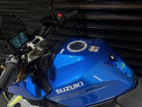 SUZUKI GSX-S1000