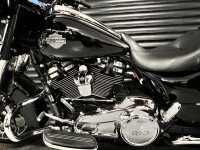 HARLEY-DAVIDSON Touring