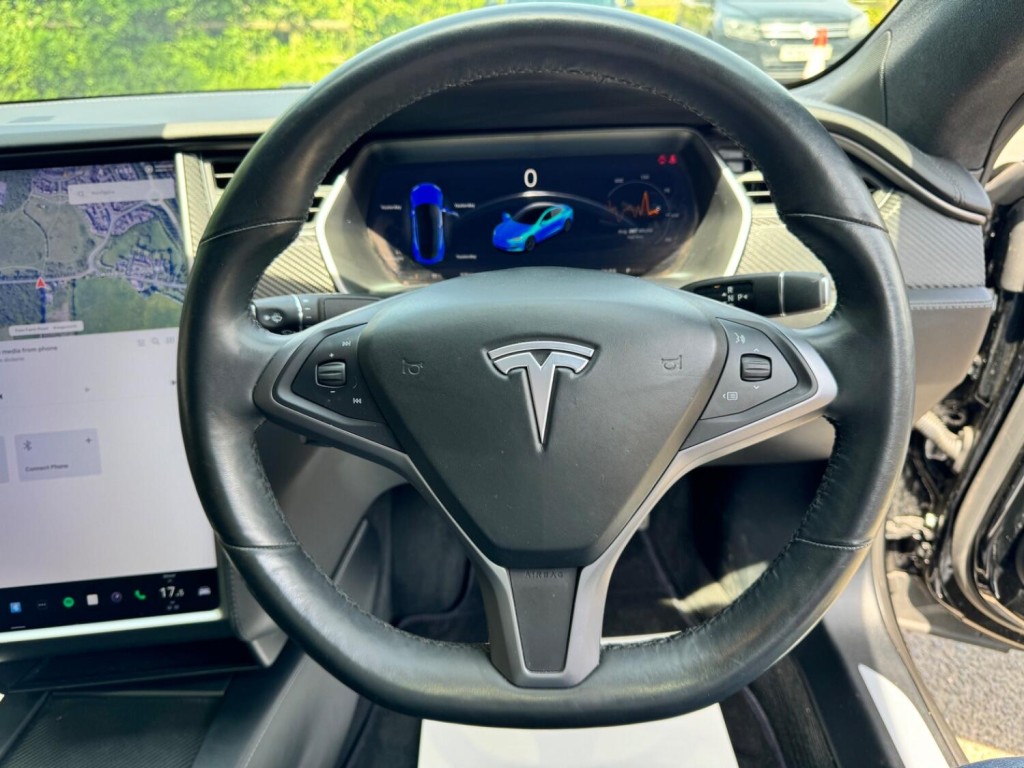 TESLA MODEL S