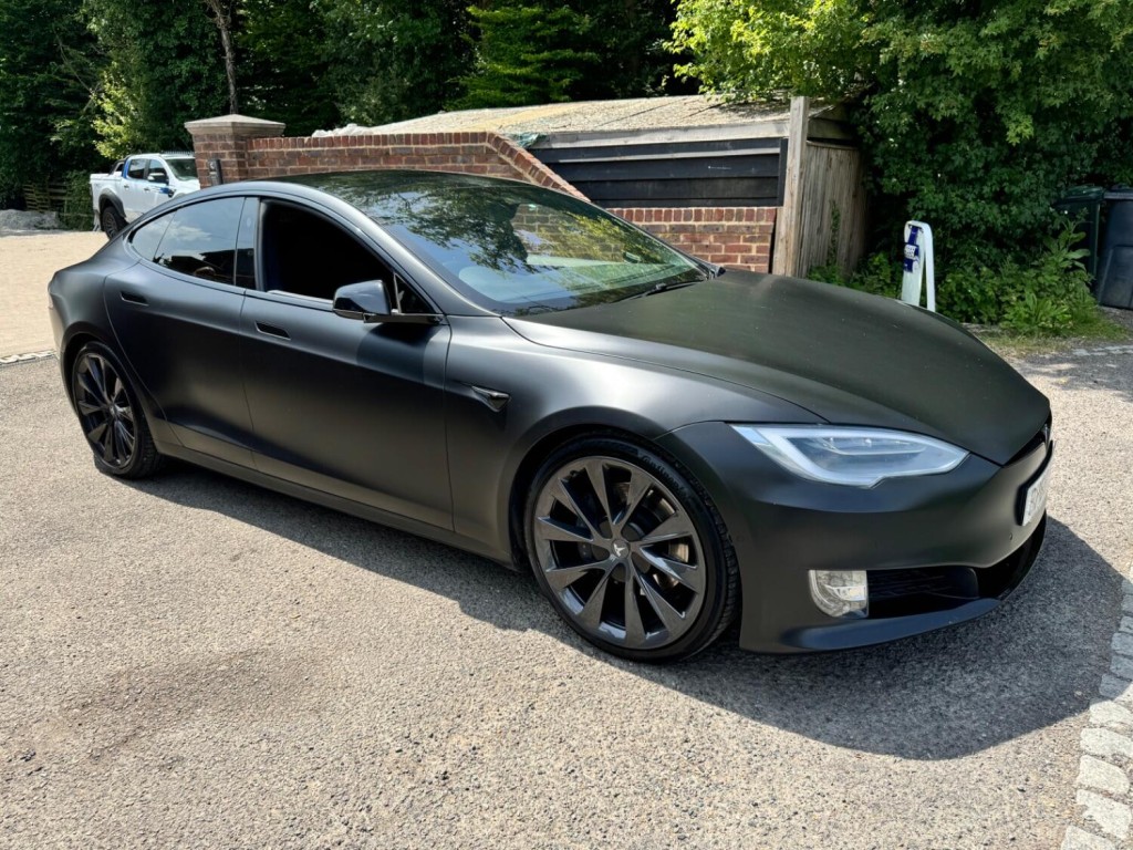 TESLA MODEL S