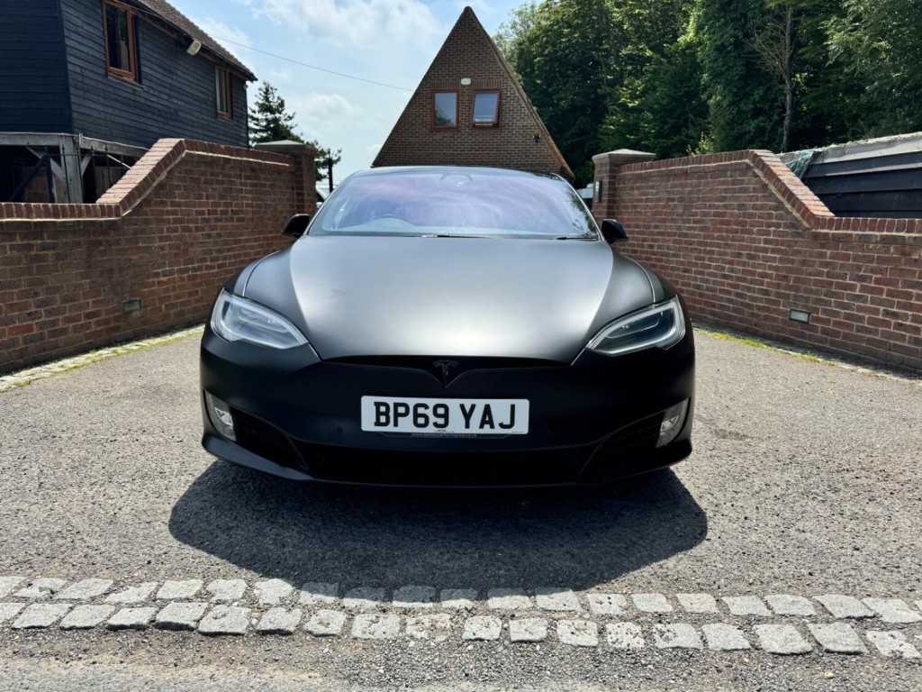 TESLA MODEL S