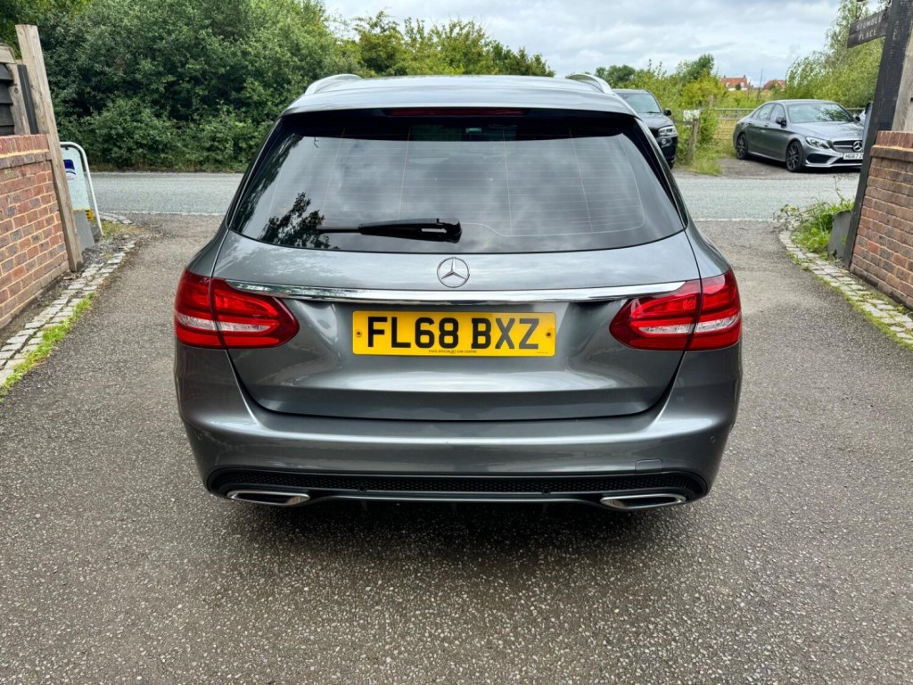 MERCEDES-BENZ C CLASS