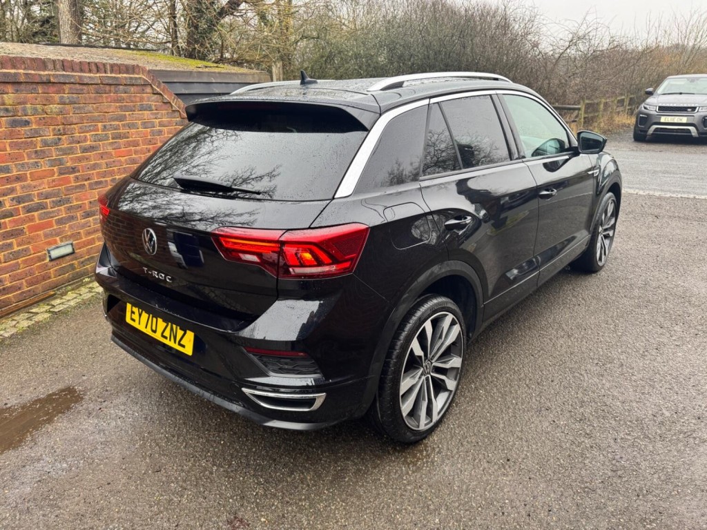 VOLKSWAGEN T-ROC