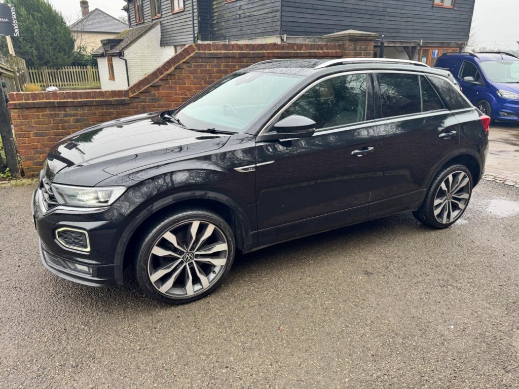 VOLKSWAGEN T-ROC