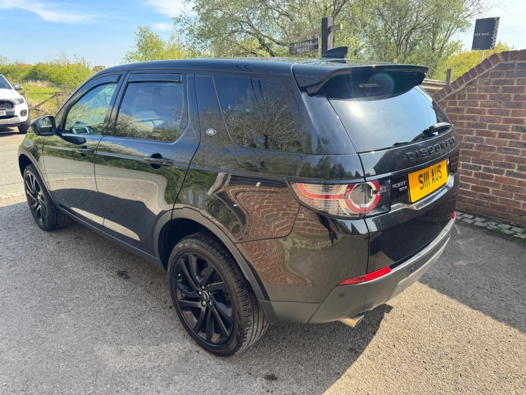 LAND ROVER DISCOVERY SPORT
