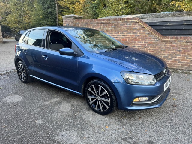 VOLKSWAGEN