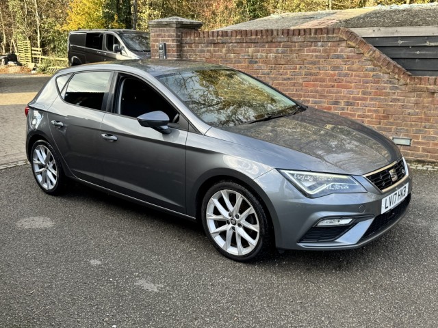 SEAT LEON
