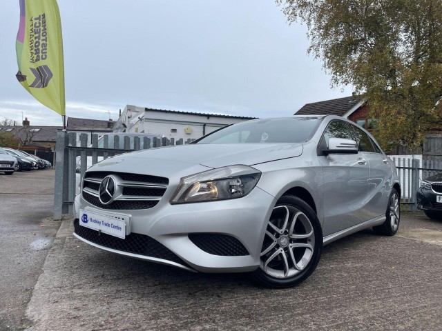 MERCEDES-BENZ A CLASS 1.5 A180 CDI Sport Euro 5 (s/s) 5dr (2015/65)