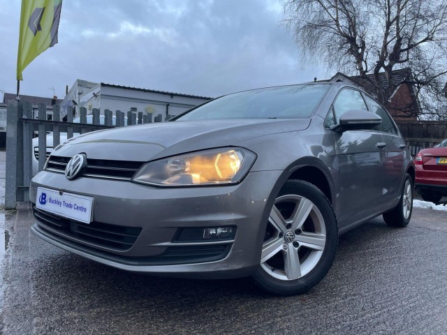VOLKSWAGEN GOLF 1.6 TDI BlueMotion Tech Match DSG Euro 5 (s/s) 5dr (2014/64)