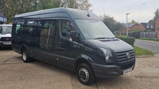 VOLKSWAGEN CRAFTER 2.0 TDI CR50 Maxi 14 Seat Minibus RWD L3 (2015/64)
