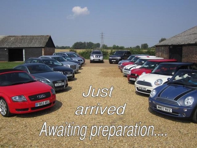 MERCEDES-BENZ E CLASS 2.1 E220 CDI AMG Sport G-Tronic+ Euro 5 (s/s) 2dr (2013/63)