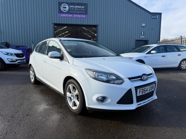 FORD FOCUS 1.6 TDCi Zetec Navigator Euro 5 (s/s) 5dr (2014/64)