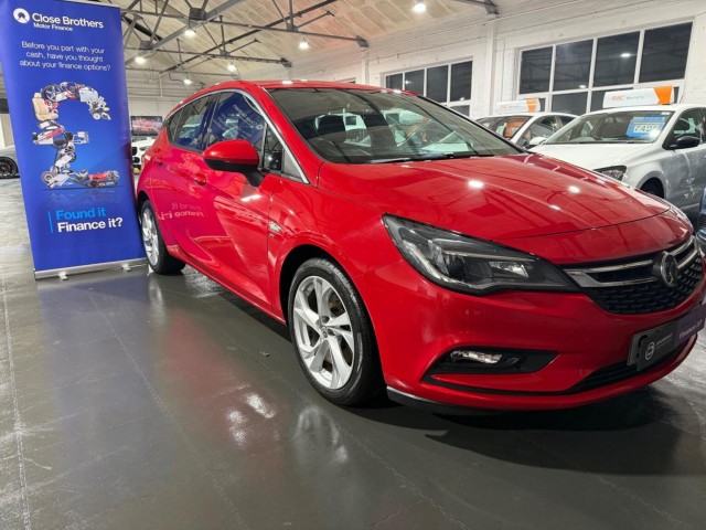 VAUXHALL ASTRA 1.6 CDTi ecoTEC BlueInjection SRi Euro 6 5dr (2016/66)