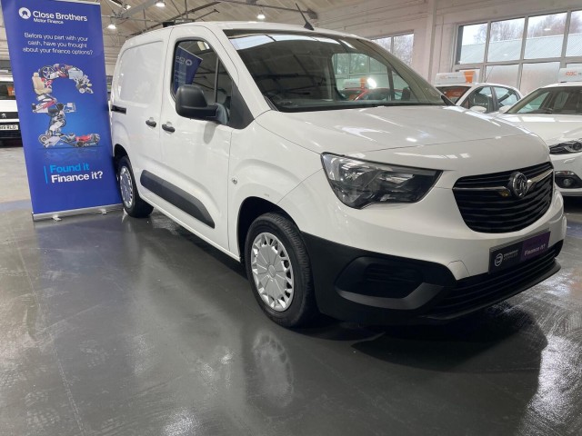 VAUXHALL COMBO 1.6 Turbo D 2300 Edition L1 H1 Euro 6 (s/s) 4dr (2019/68)