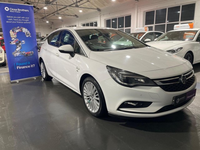 VAUXHALL ASTRA 1.6 CDTi BiTurbo Elite Nav Euro 6 (s/s) 5dr (2016/16)