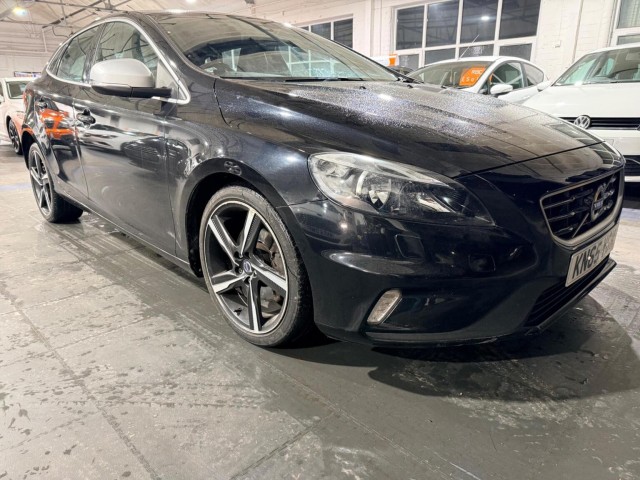 VOLVO V40 2.0 D2 R-Design Nav Euro 6 (s/s) 5dr (2015/65)