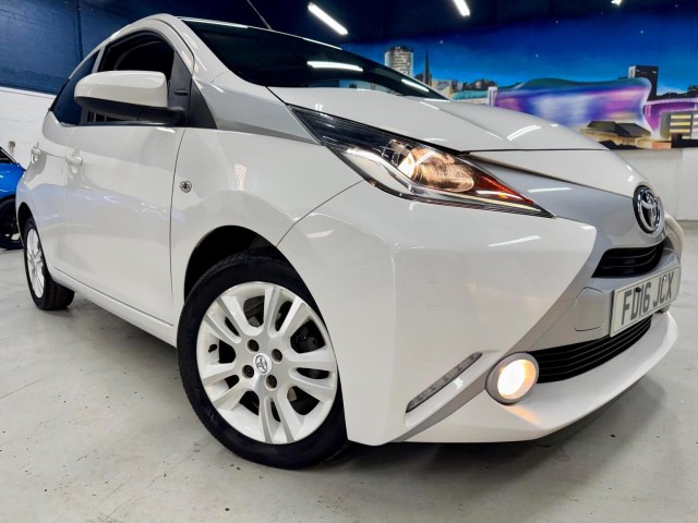TOYOTA AYGO 1.0 VVT-i x-pure Euro 6 5dr (2016/16)