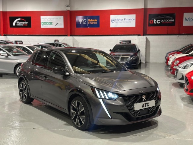 PEUGEOT 208 1.5 BlueHDi GT (2022)