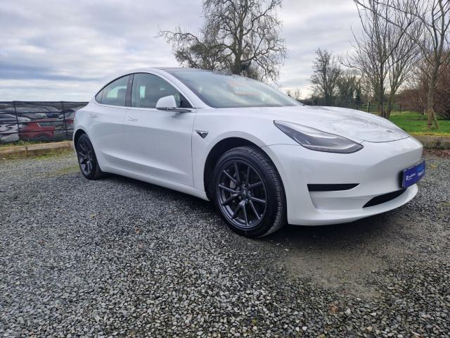 TESLA MODEL 3 STANDARD RANGE PLUS (2020)
