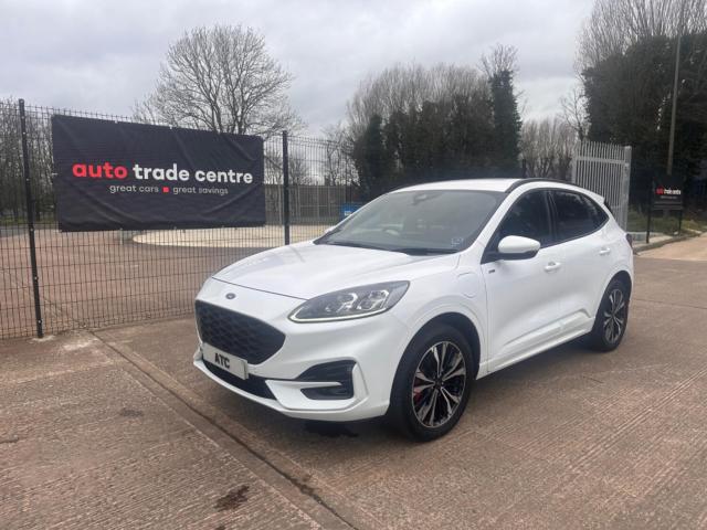 FORD KUGA ST-LINE (2022)