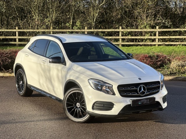 MERCEDES-BENZ GLA