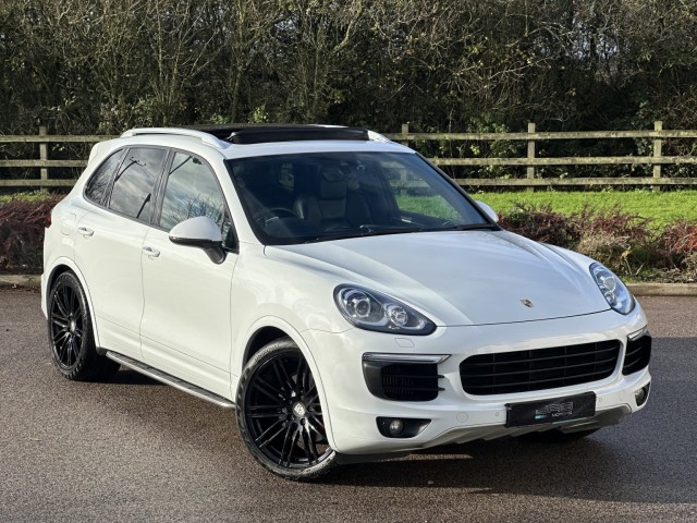 PORSCHE CAYENNE