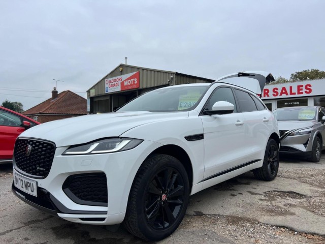 JAGUAR F-PACE