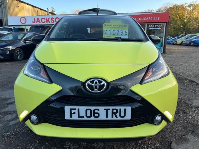 TOYOTA AYGO
