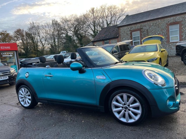 MINI CONVERTIBLE