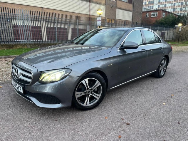 MERCEDES-BENZ E CLASS