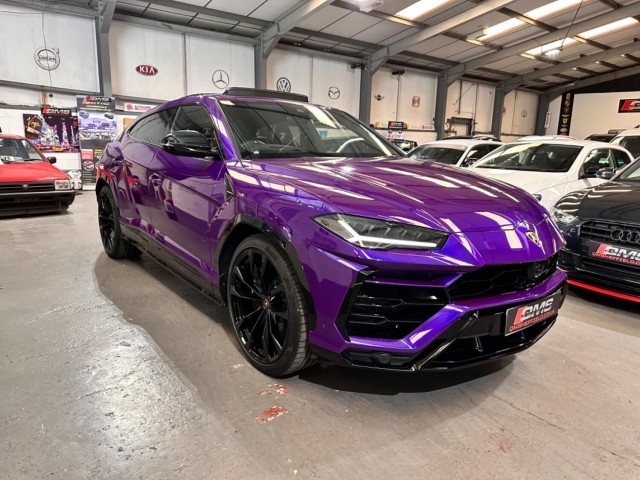 LAMBORGHINI URUS 4.0 V8 BiTurbo (2023/23)
