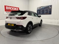 VAUXHALL GRANDLAND X