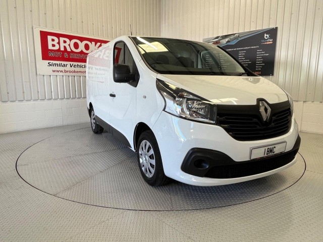 RENAULT TRAFIC