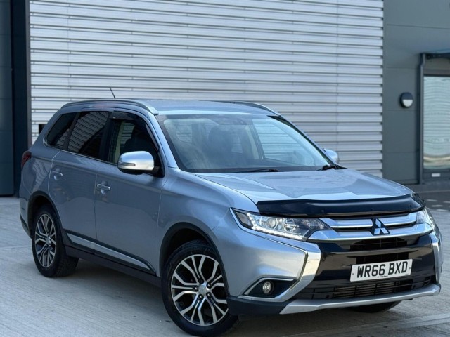 MITSUBISHI OUTLANDER