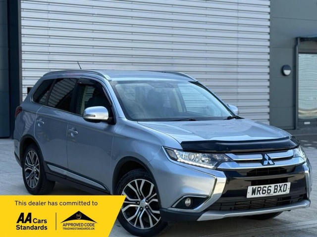 MITSUBISHI OUTLANDER