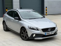 VOLVO V40 CROSS COUNTRY