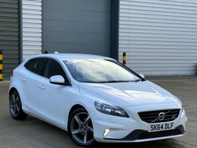 VOLVO V40
