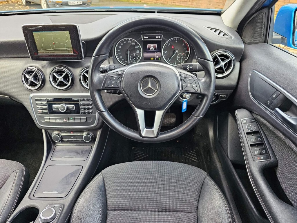MERCEDES-BENZ A CLASS